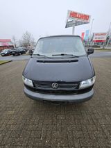 Volkswagen T4 Caravelle 2,5-l-Otto Automatik Black Shadow  - Volkswagen T4 Caravelle aus 1995