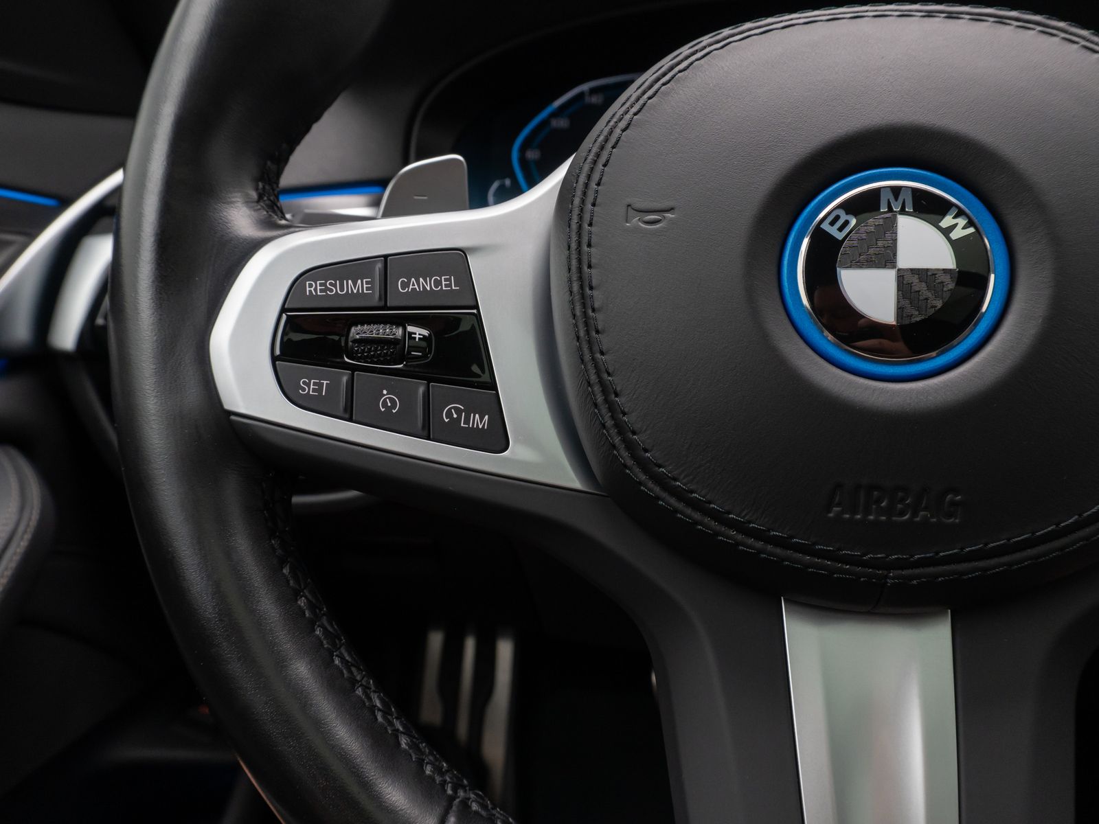 Fahrzeugabbildung BMW 520e M Sport DAB Kamera Alarm Leder Panorama 18"