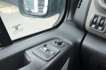 Renault Trafic - 10