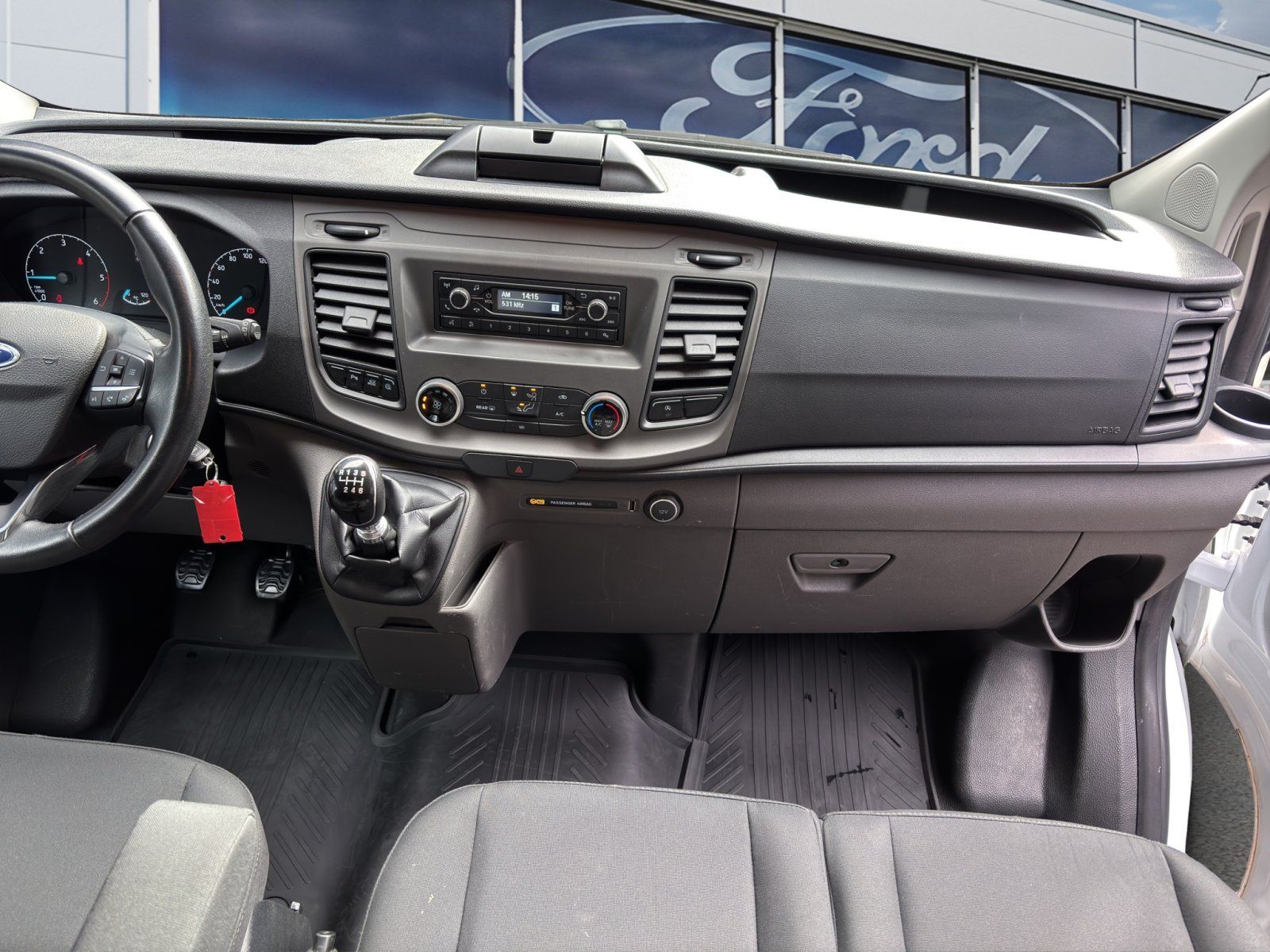 Fahrzeugabbildung Ford Transit Custom 340 L2 Trend