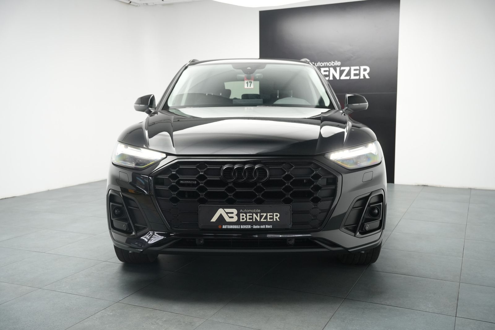 Fahrzeugabbildung Audi Q5 40 TDI *S-Line*Virtual*Rückfahrkamera*Navi