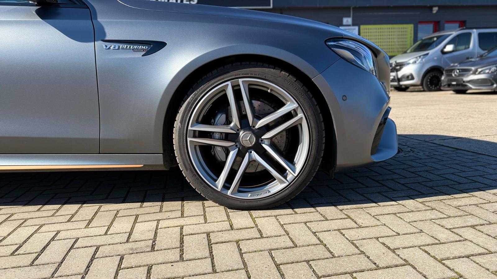 Mercedes-Benz E 63 AMG T-Modell 4Matic Pano Wide Airmatic 360°