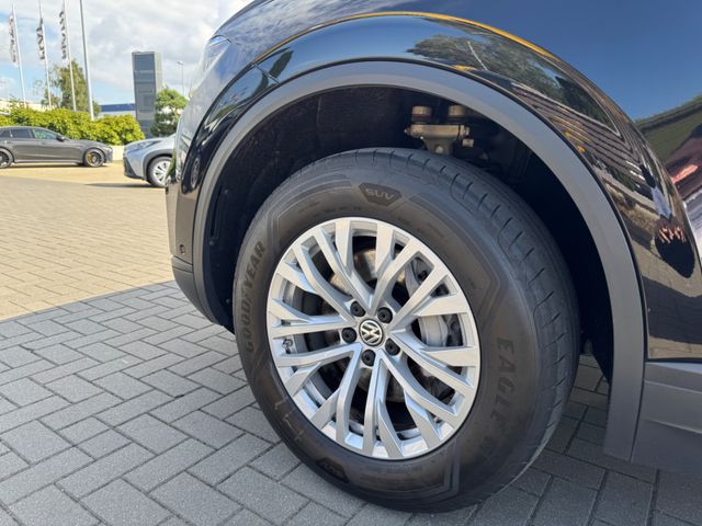 Volkswagen Touareg  4Motion Panorama AHK