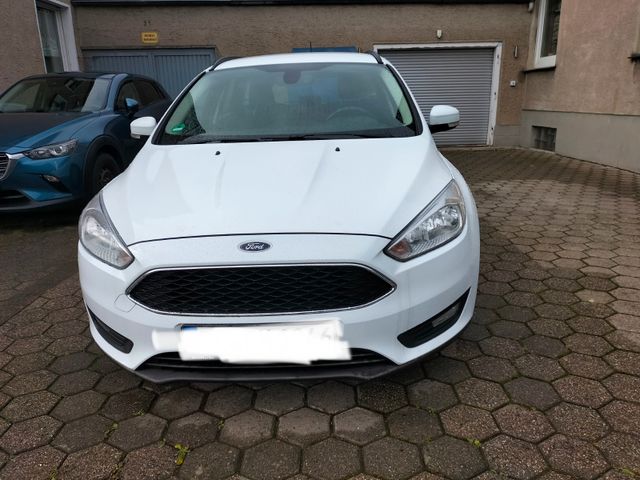 Ford Focus 1,5 TDCi 88kW PowerShift Trend Turnier...