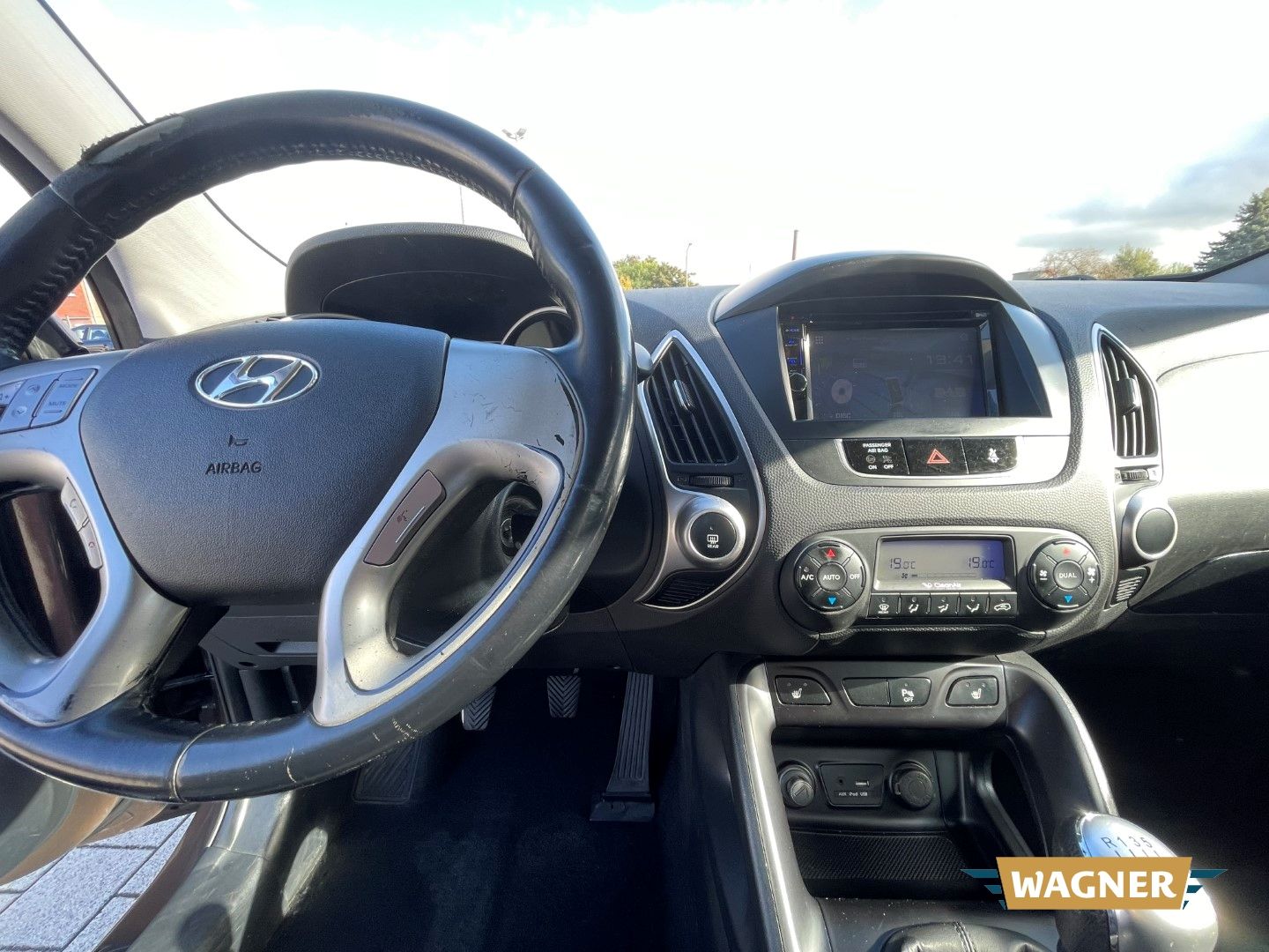 Fahrzeugabbildung Hyundai ix35 Tucson Style AWD Sitzheizung Klimaautomatik