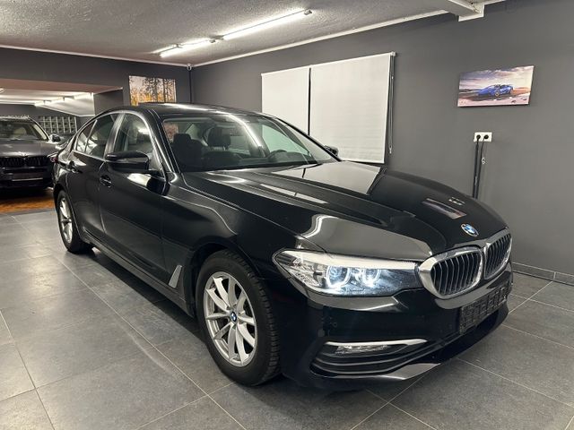 BMW 530d xDrive Lim.*Schiebedach*Navi*KAM*AHK*