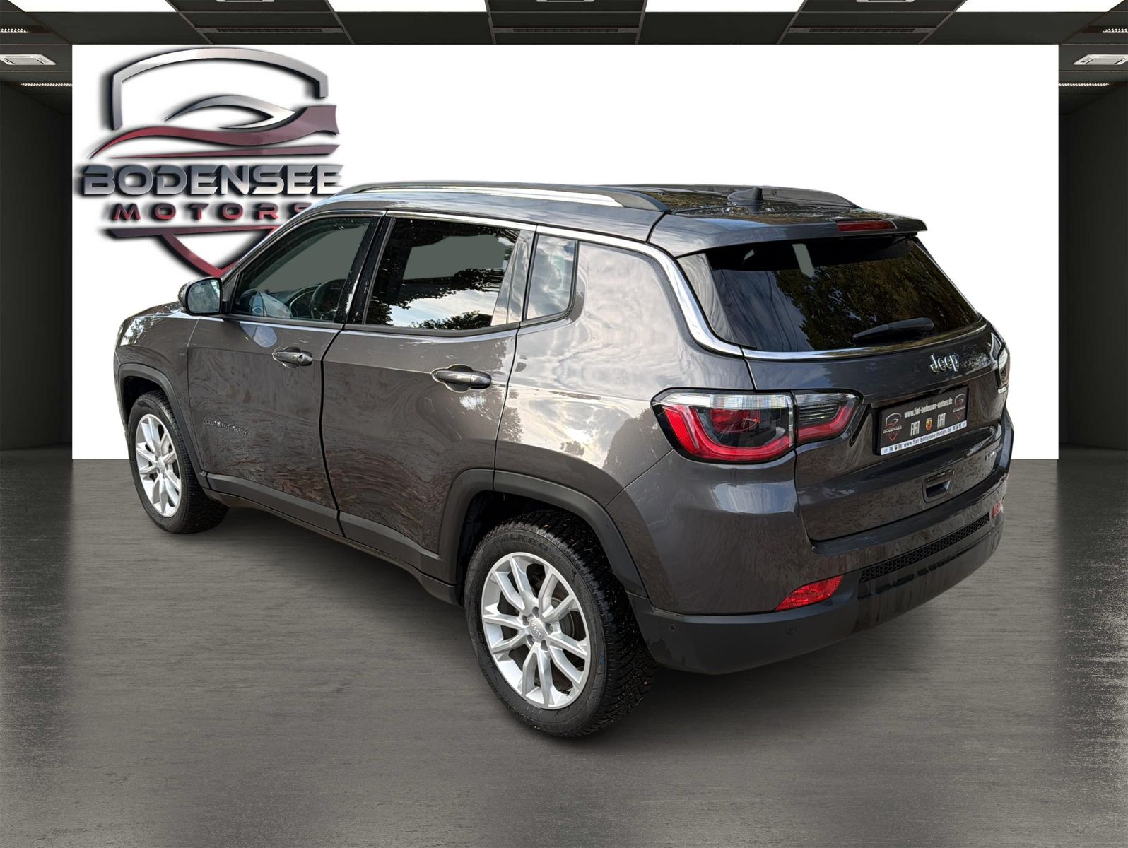 Fahrzeugabbildung Jeep Compass 1.3 T-GDI I4 LIMITED DCT 150 PS