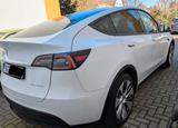 Tesla Model Y - Maximale Reichweite-Dualmotor-Allrad - Tesla Model Y in Düsseldorf