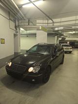 Mercedes-Benz Mercedes Benz C230 Automatik 200ps checkheft - gebrauchte Mercedes-Benz C 230 aus dem Jahr 2005
