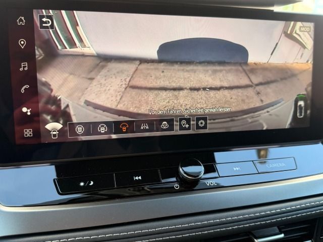 Fahrzeugabbildung Nissan Qashqai 1.3 DIG-T Xtronic Tekna PGD*Bose*MJ26