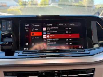 Volkswagen T7 Multivan 2.0 TDI Goal DSG Navi Kamera SHZ