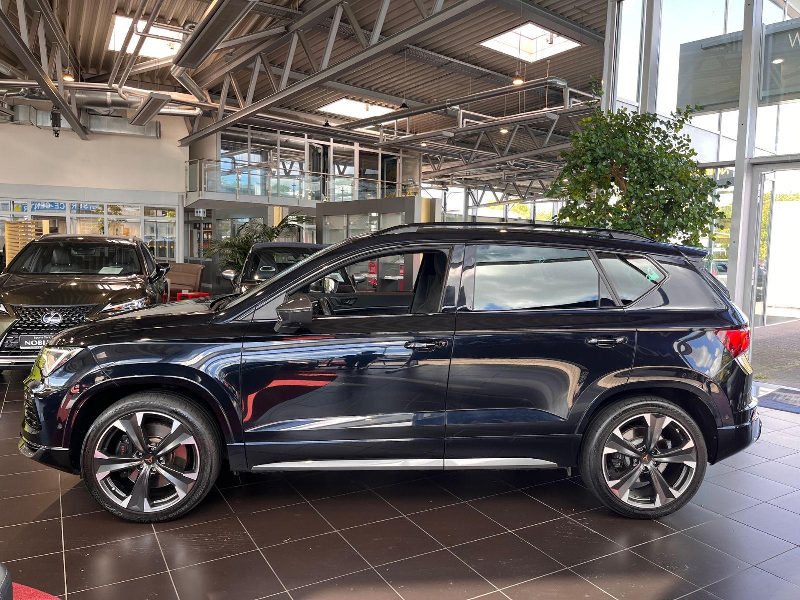 Fahrzeugabbildung CUPRA Ateca 4Drive AHK PANO LED NAVI