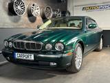 Jaguar XJ 4.2  4X SITZHEIZUNG/XENON/TÜV NEU - Jaguar XJ in Düsseldorf