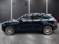 PORSCHE Cayenne Turbo PORSCHE Cayenne Turbo