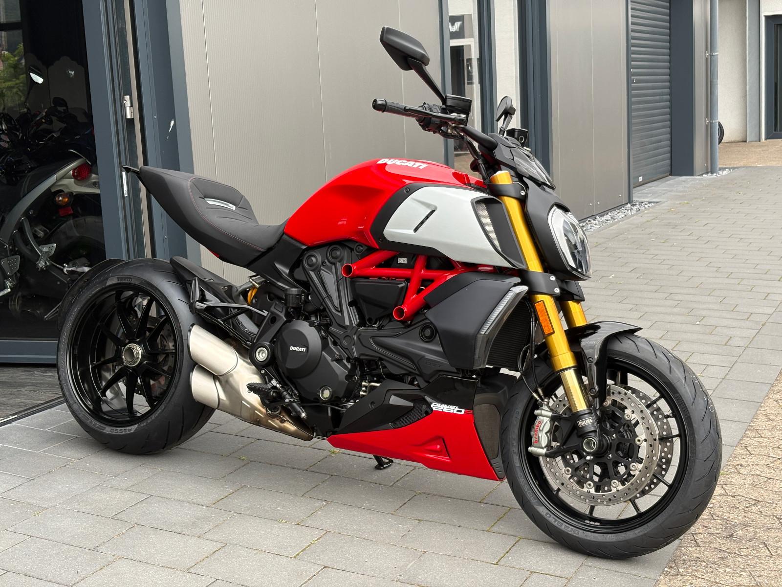 Ducati Diavel 1260 S *Top Zustand*Service neu*1. Hand*