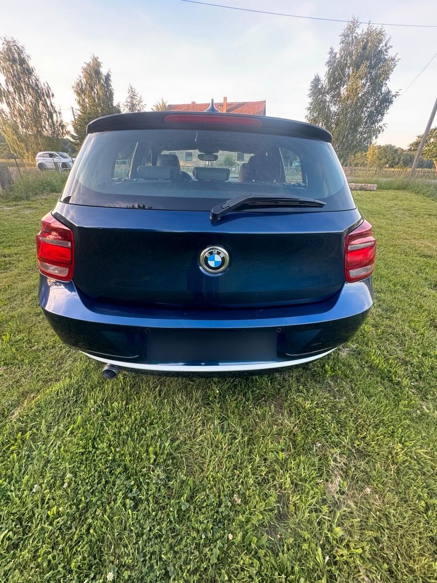 BMW 116 2012 — engine 116 HP (85kW)