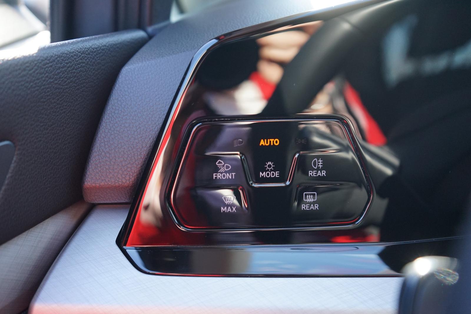 Volkswagen Golf VIII 1.5 TSI Life LED Navi Kamera Bluetooth, миниатюра 24