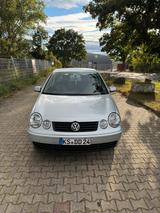 Volkswagen VW POLO 9N TÜV NEU - Volkswagen Polo aus 2002: 9n