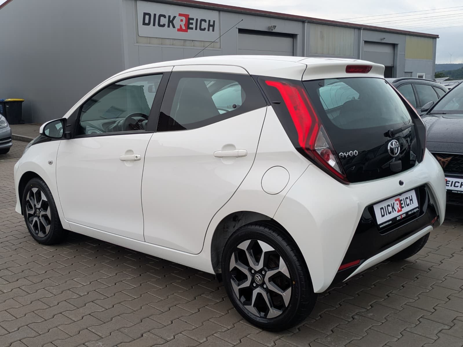 Fahrzeugabbildung Toyota AYGO 1.0 x-Play APP-CONNECT*KLIMA*KAMERA