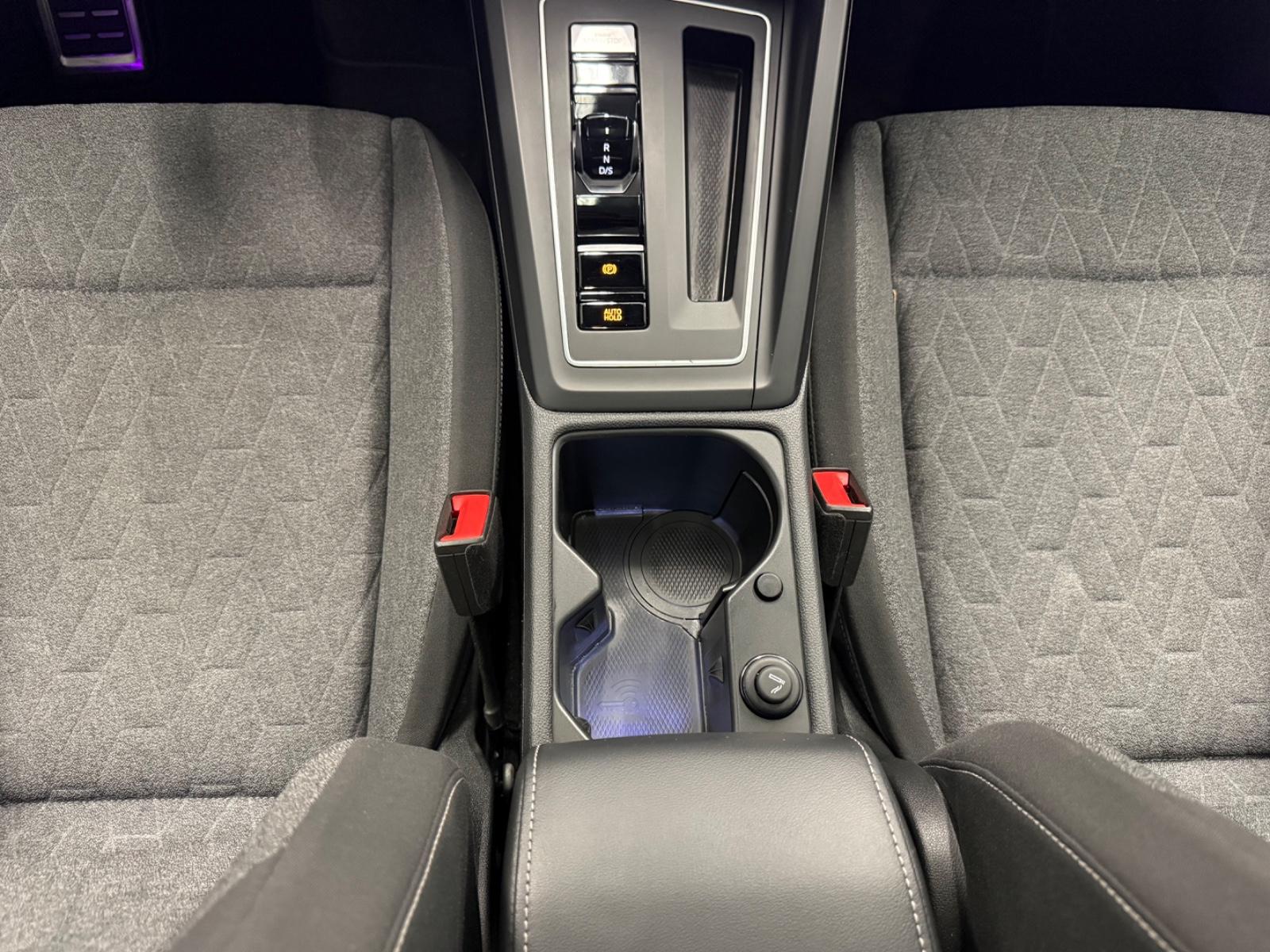 Volkswagen Golf VIII 2.0 TDI Move AHK ACC VirtuCock Pano, миниатюра 27