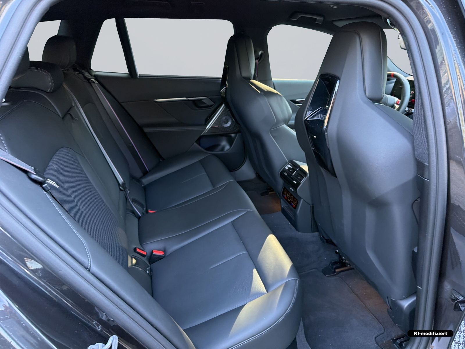 BMW M5 - Bild 10