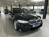 BMW 320 i Limousine M Sport HUD LED Kamera Navi. Sit