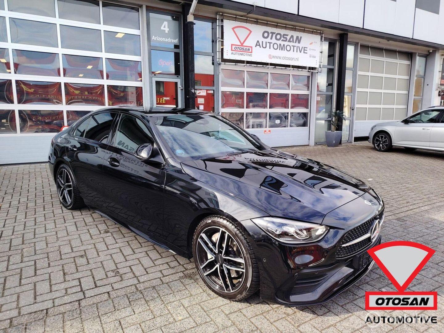 Mercedes-Benz C 300 d 4MATIC AMG Line kamera 50.000km