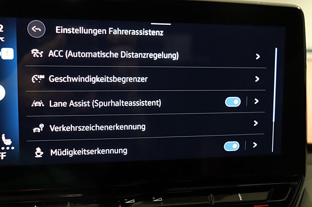ID.4 Style 125kW IQ.LIGHT ACC Wärmepumpe KAMERA