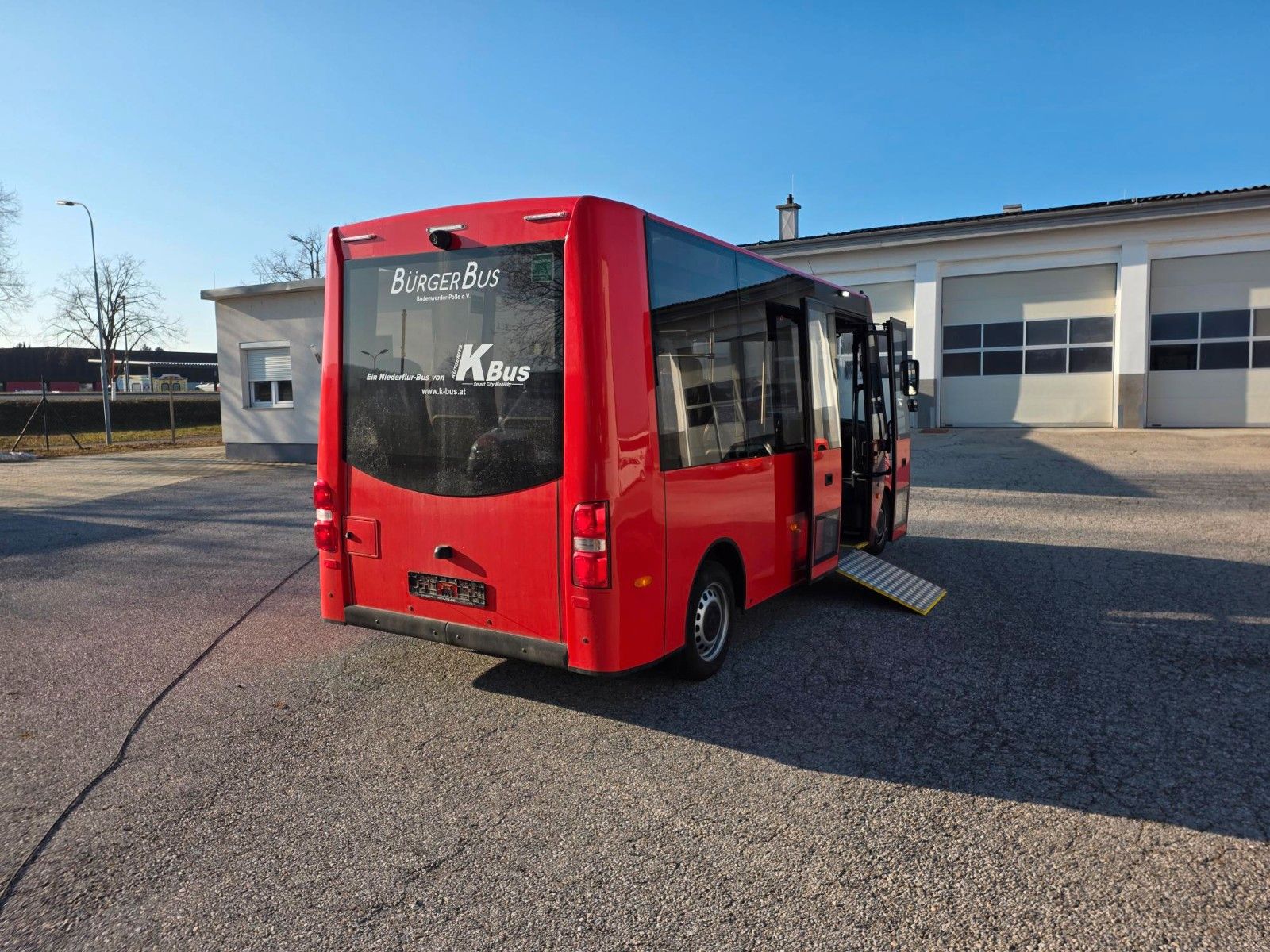 Toyota K-BUS Bürgerbus, Kutsenits imagem 2