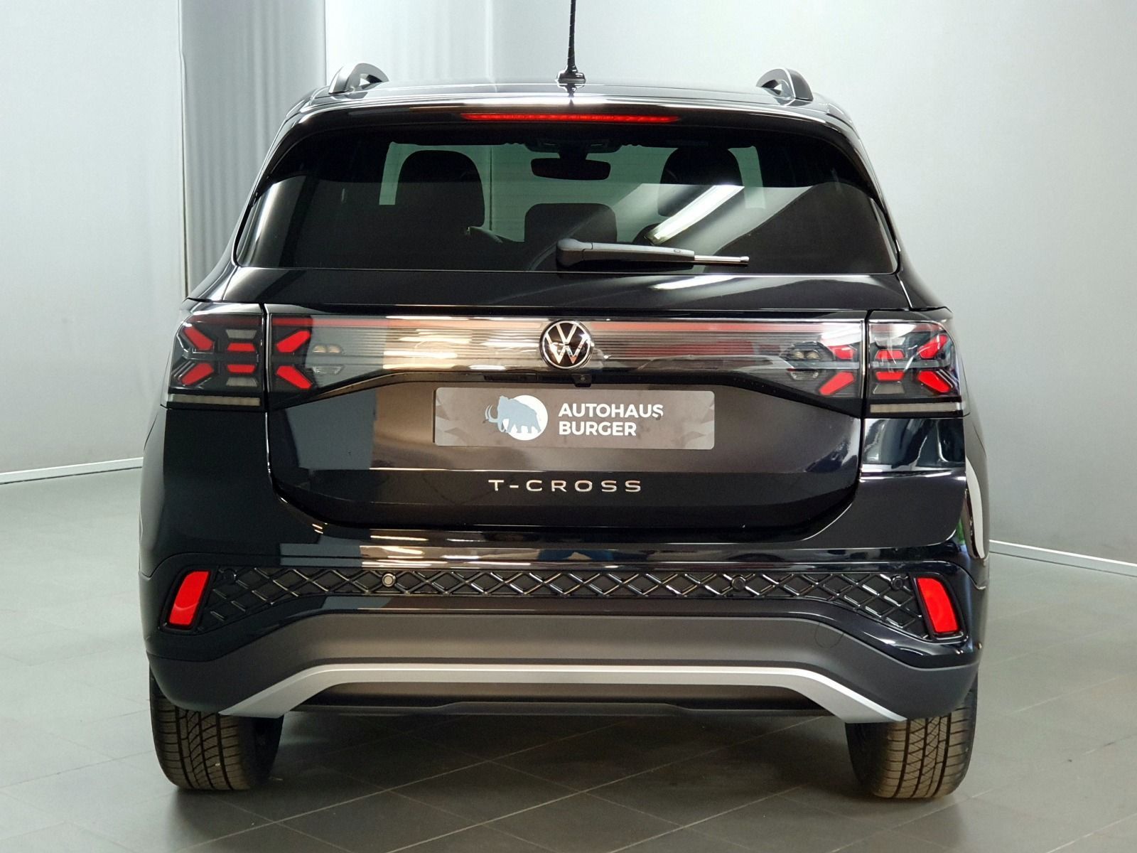 Volkswagen T-Cross R-Line 1.0TSI DSG ACC IQ.LIGHT RFK foto 5