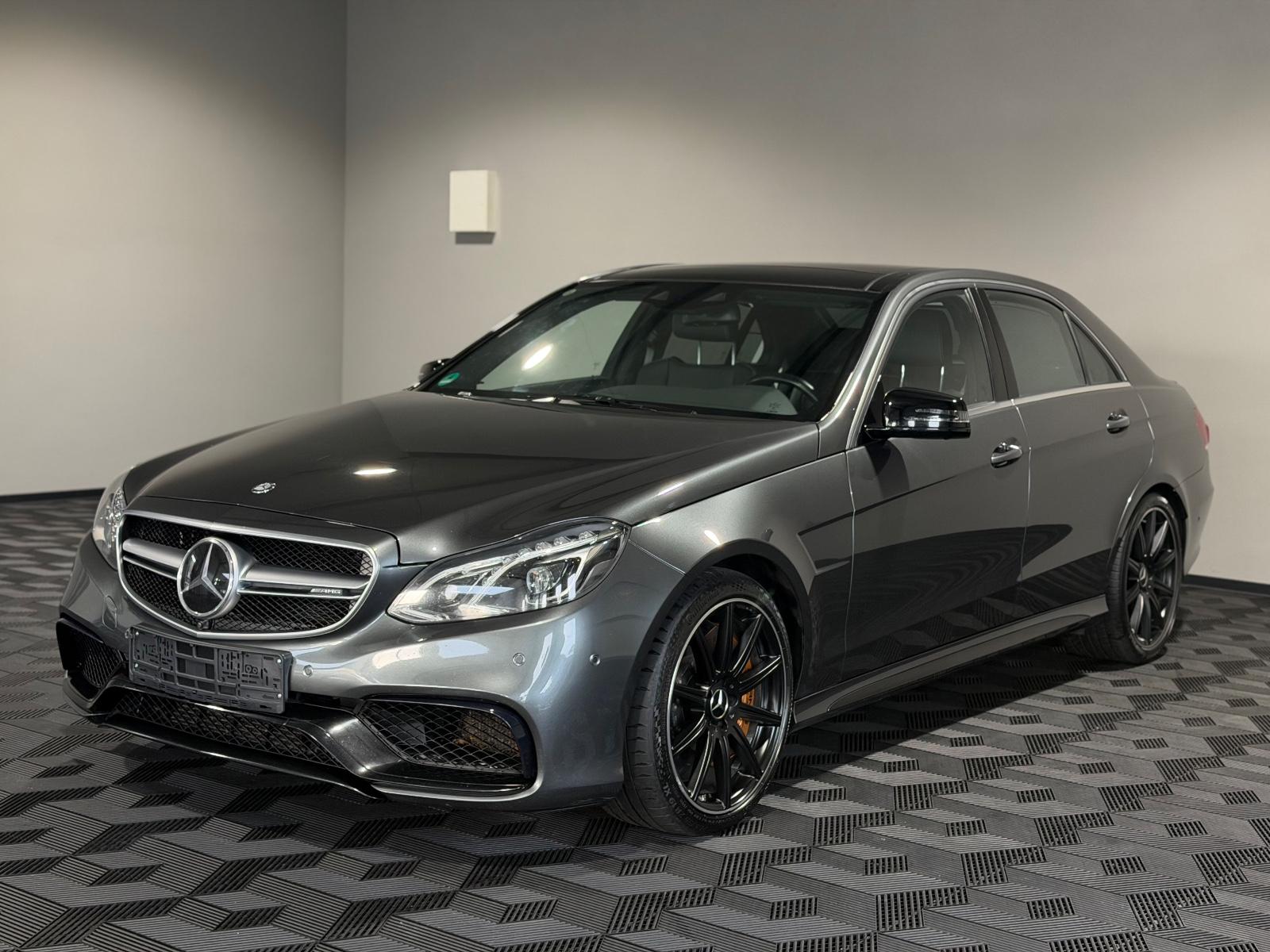 Mercedes-Benz E 63 AMG S 4Matic Lim. *1.HAND*MWST*KERAMIK*B&O*