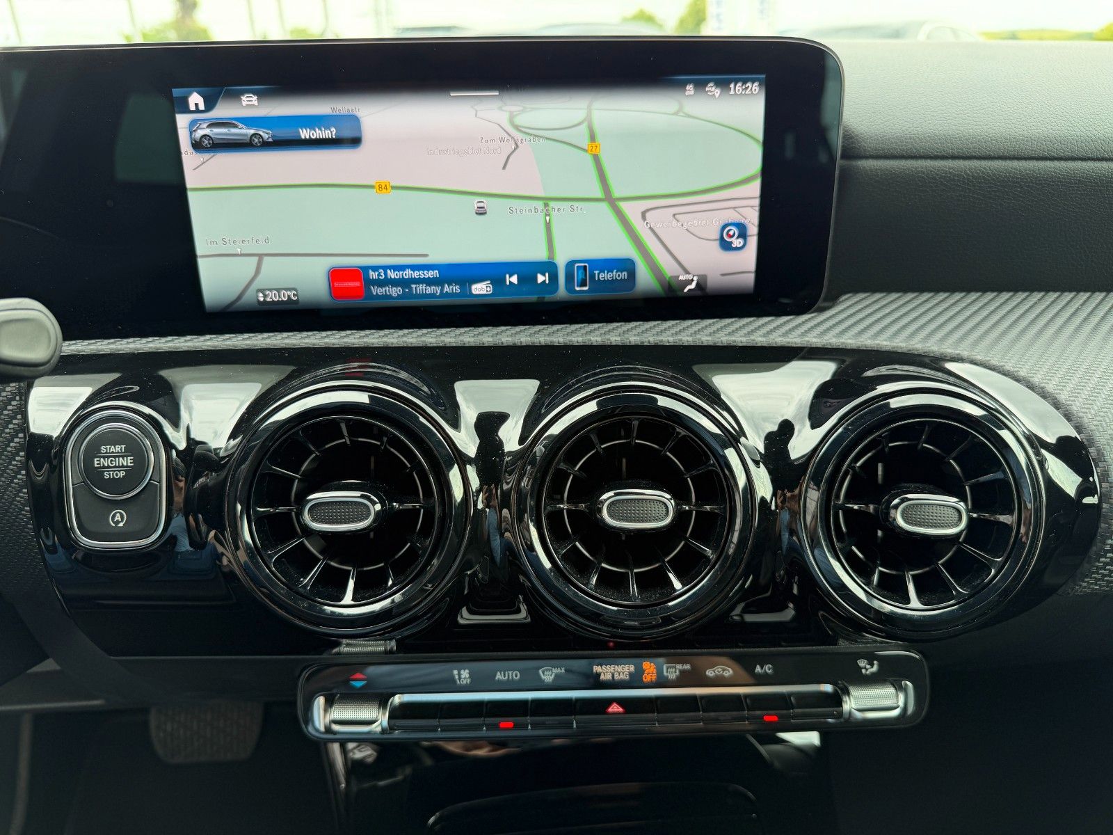 Fahrzeugabbildung Mercedes-Benz A 200 AHK+LED+Carplay+R-Kamera+SHZ+IHC