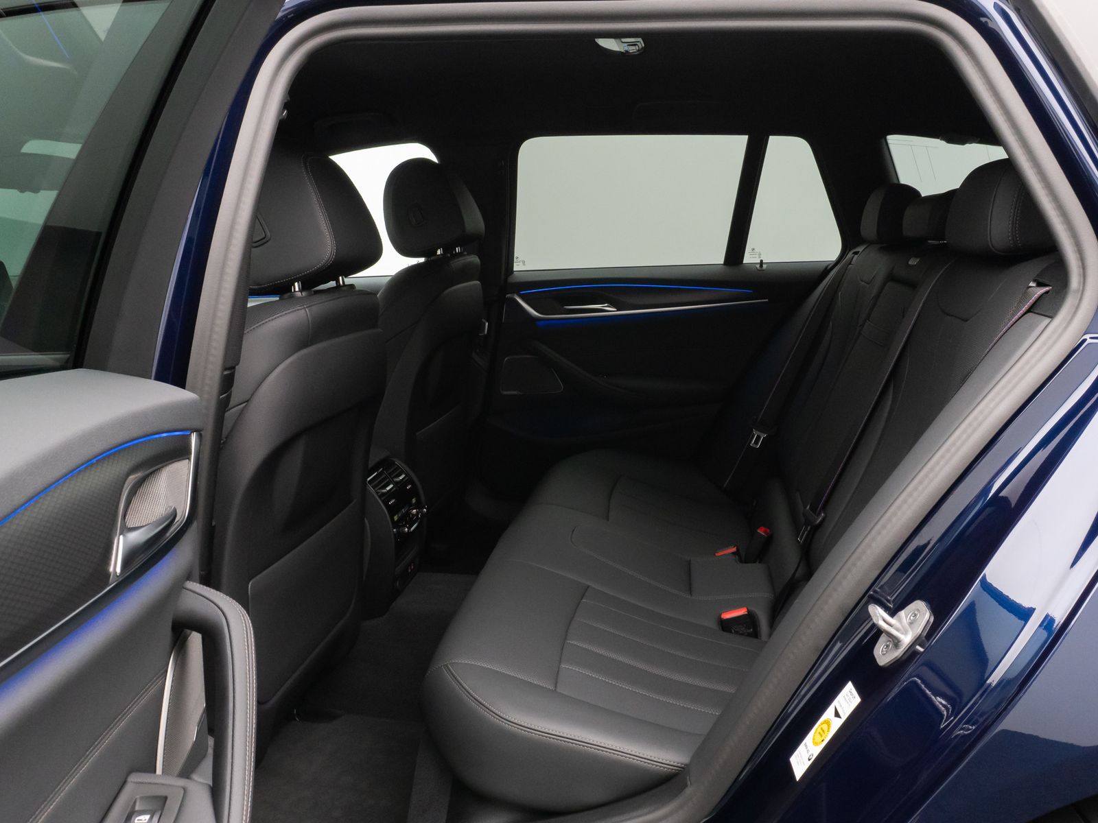 Fahrzeugabbildung BMW 520d M Sport Pro Kamera HUD DAB H/K 4xKlima 19"