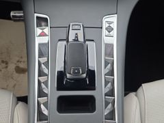 Fahrzeugabbildung DS Automobiles DS 7 Crossback PT 180 Rivoli + Leder/360°/AHK