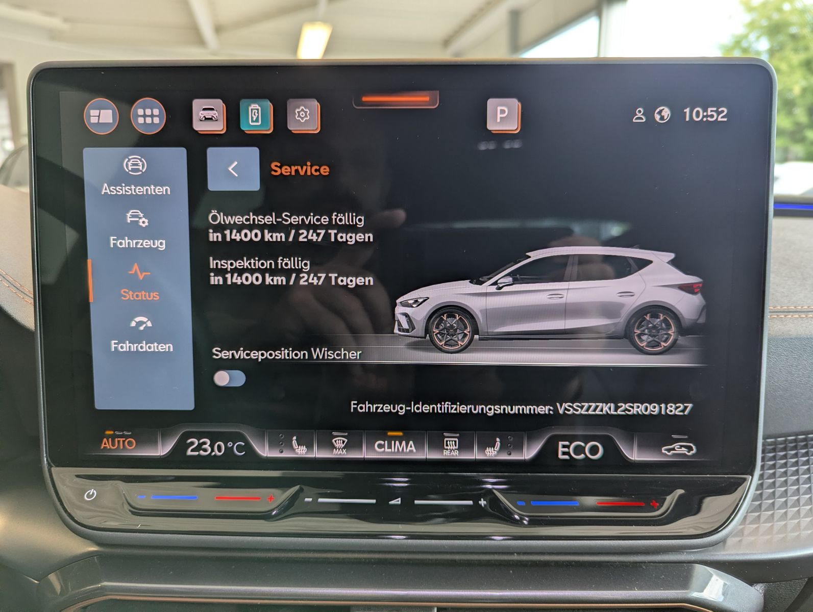 Fahrzeugabbildung CUPRA Leon 1.5 e-Hybrid Matrix Edge-Intelligent-Paket