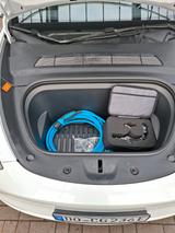 Tesla Model Y SR RWD BYD + AHK - Tesla Gebrauchtwagen in Dortmund