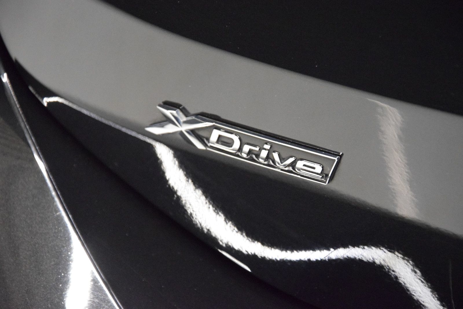 Fahrzeugabbildung BMW 223i Active Tourer xDrive M Sport HuD Pano h/k