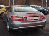 Mercedes-Benz E350 CGI BlueEfficiency Avantgarde Bi-Xenon Navi - mit Benzin-Antrieb: Sportwagen