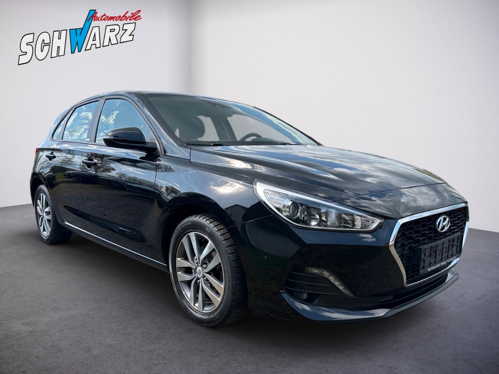 Hyundai i30 1.4 Select/Navi