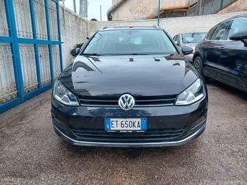 Volkswagen Golf - 5