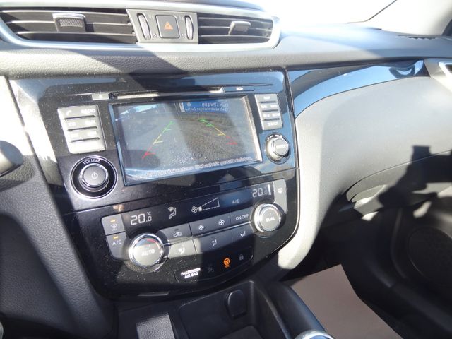 Fahrzeugabbildung Nissan Qashqai Acenta/X-Tronic/18.200km/1.Hand/Bi-Xenon