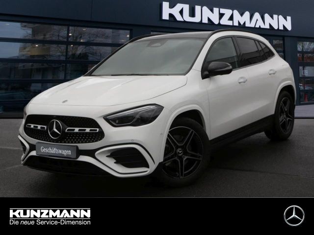 Mercedes-Benz GLA 200 AMG Night Distronic Panorama 360° AHK