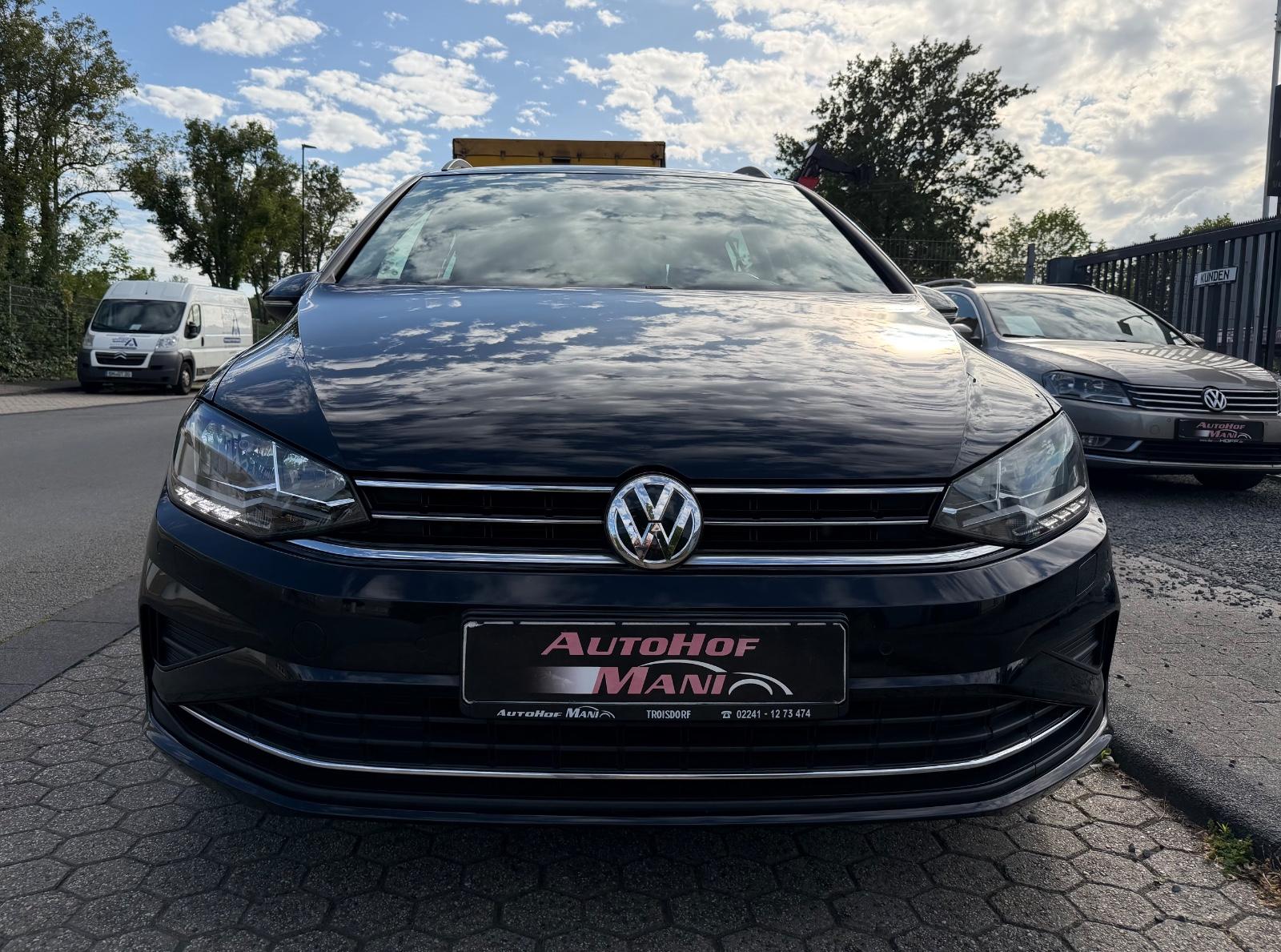 Volkswagen Golf Sportsvan VII IQ.DRIVE/NAVI/TÜV Neu/PDC, миниатюра 2