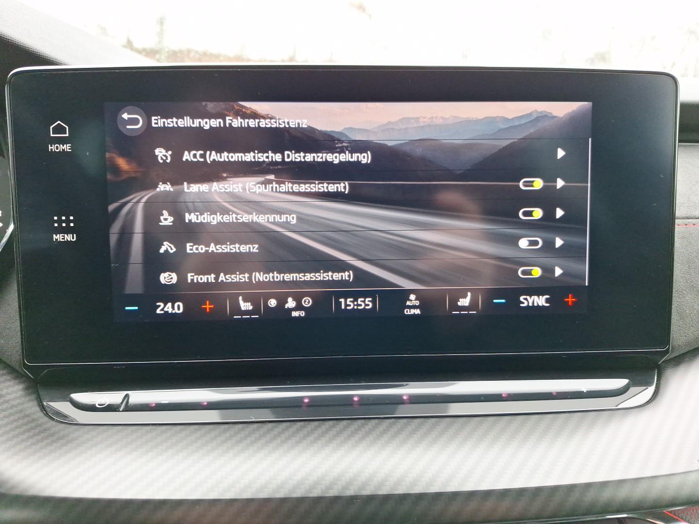 SKODA OCTAVIA 2.0 TDI DSG RS 200CH - MATRIX-LED SCHEINWERFE - VIRTUAL COCKPIT - SYSTÈME DE NAVIGATION - MATRIX-LED