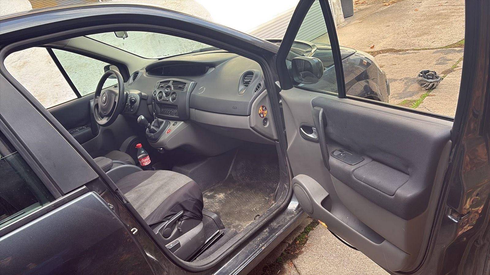 Renault Megane 2006 — photo 13