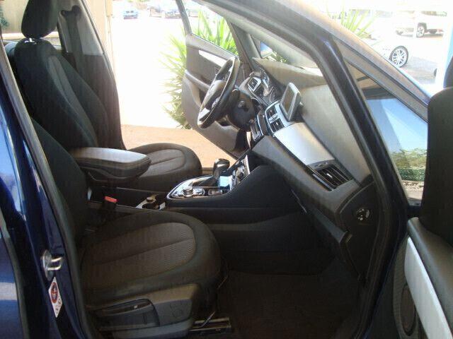 BMW 218