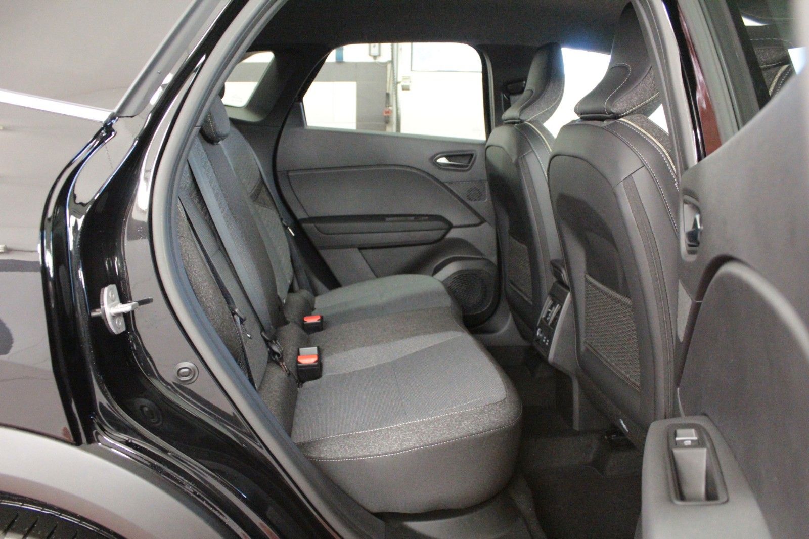 Fahrzeugabbildung Renault Symbioz E-Tech Full Hybrid 145 Techno *Winterp.*
