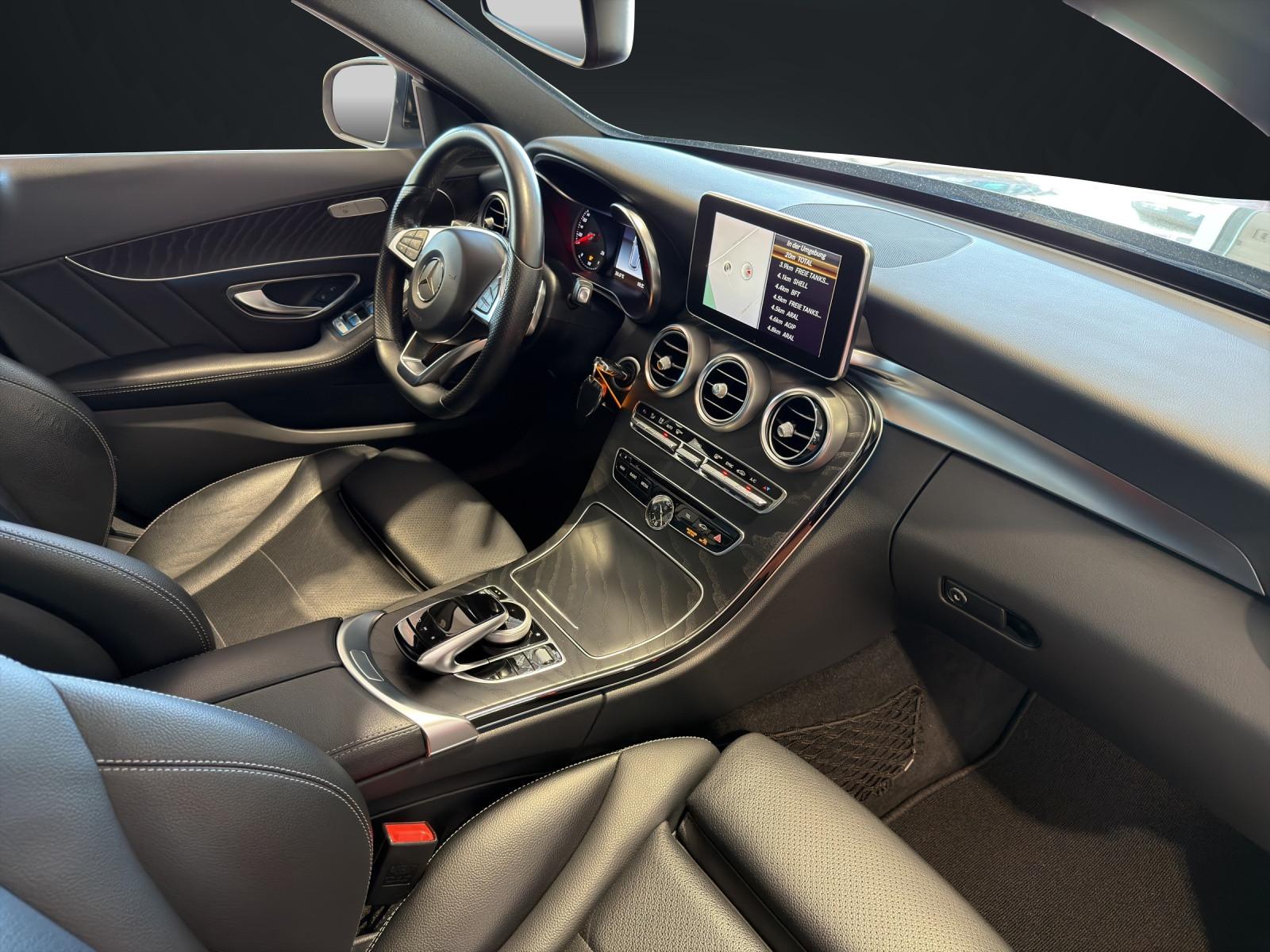 Mercedes-Benz C 400 4Matic T | AMG-Line | Pano | Comand