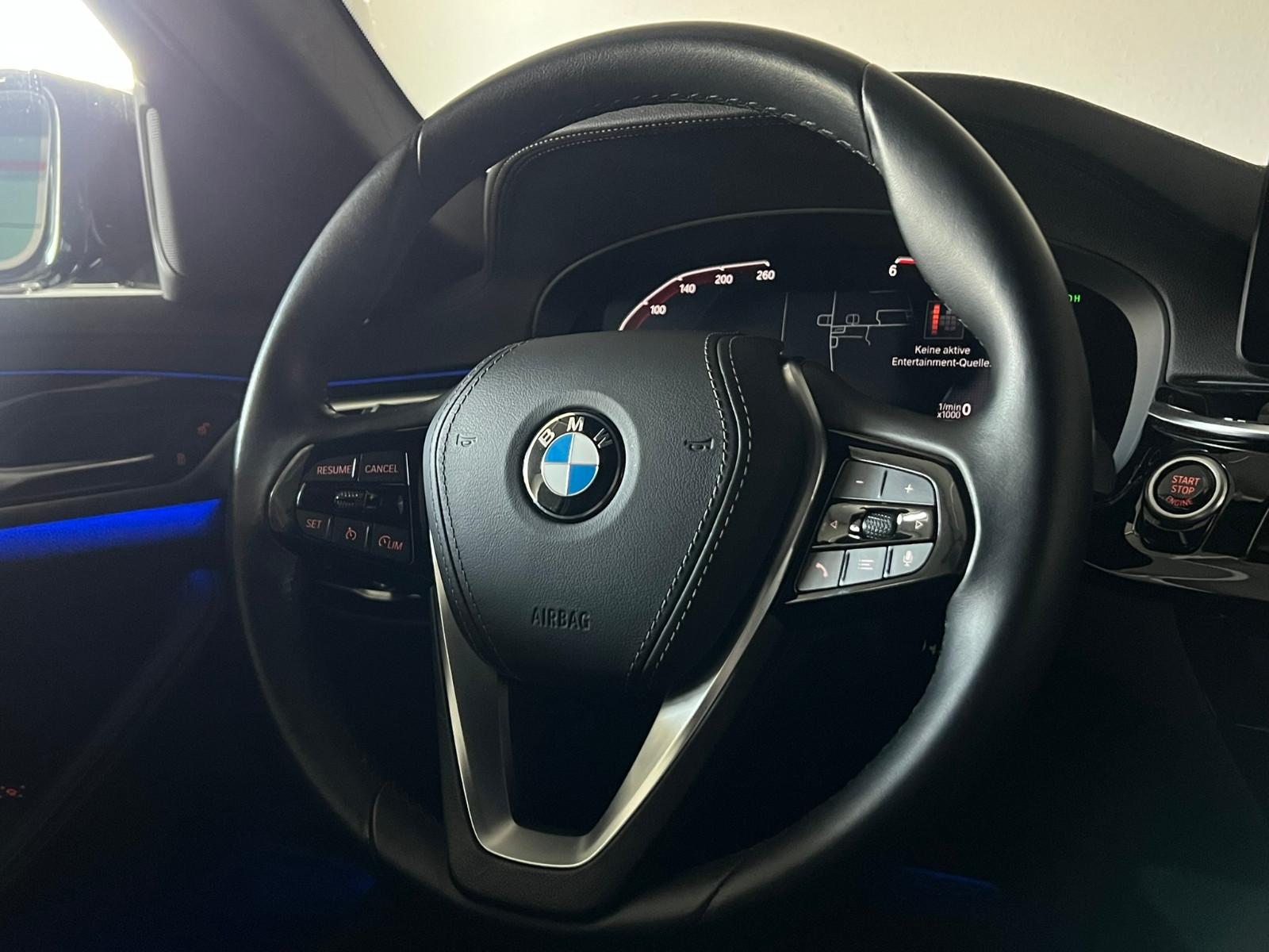 BMW 530 d xDrive Luxury Line/DAB/HuD/LASER/19% MwSt.