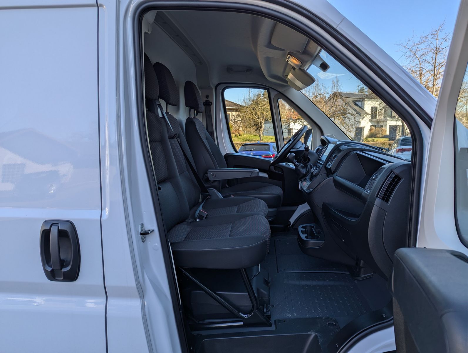 Fahrzeugabbildung Opel Movano Cargo L4H2 3,5 Edition CITY-PAKET Cam AHK
